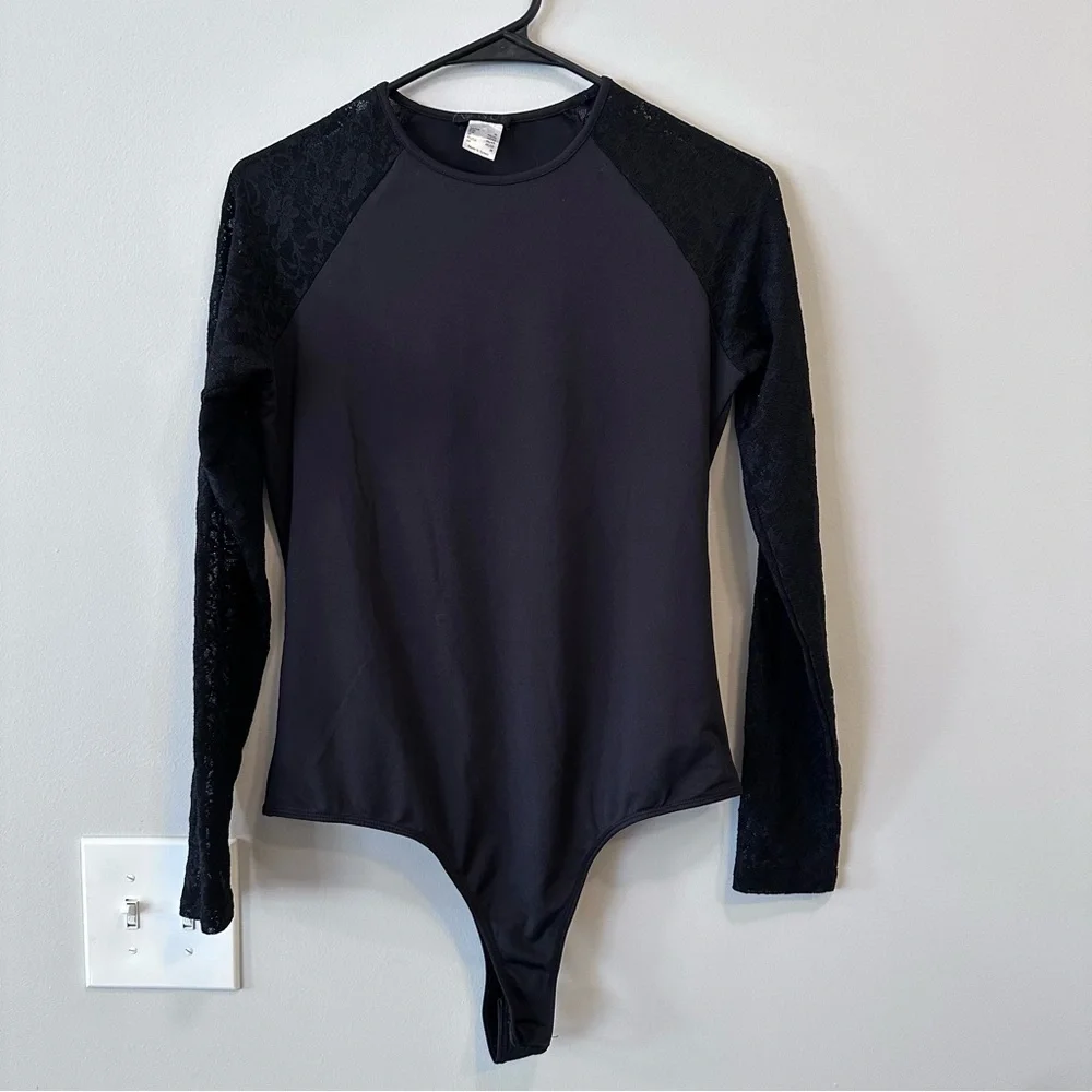 Venus lace bodysuit